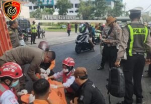 Kecelakaan Maut Di Sambikerep, Pengendara Motor Tewas Usai Tabrak Pikap